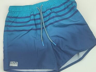 spodenki treningowe adidas: Shorts, 4-5 years, 110, condition - Very good