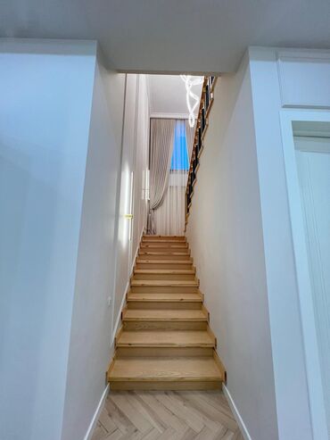 Продажа домов: Дом, 400 м², 7 комнат, Агентство недвижимости, Дизайнерский ремонт — 24