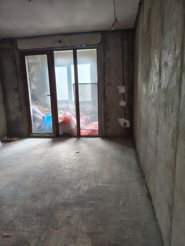 Köhnə tikili: Bakı, Binə, 4 otaqlı, Köhnə tikili, 100 kv. m — 4