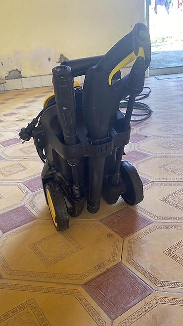 k zoom: Kärcher K 5 Compact yüksək təzyiqli yuyucu. Kompakt dizaynı onu — 2