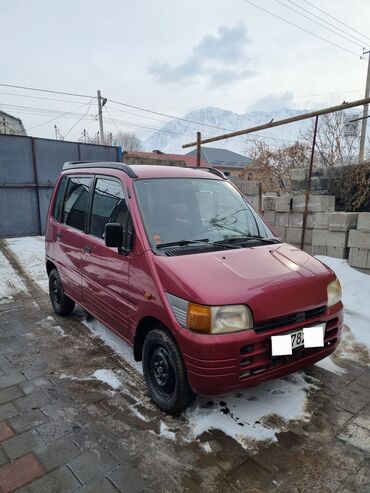 Daihatsu: Daihatsu Move: 1999 г., 1 л, Механика, Бензин, Минивэн