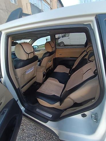 Subaru: Subaru B9 Tribeca: 2005 г., Автомат, Бензин, Кроссовер — 5