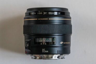 monitory 100kh200 mm: Canon 85 mm f/1.8 USM EF - 300$ бленда потеряна -