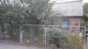 продою дом бишкек: Дача, 42 м², 2 комнаты, Собственник, Старый ремонт