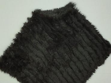 biale futro: Ponczo damskie, rozmiar One size — 1
