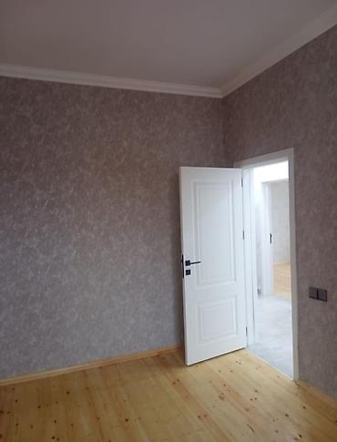 Həyət evləri və villaların satışı: Satılır: həyət evi - Plan: 1 mərtəbə, 3 otaq (geniş zal və 2 yataq — 17