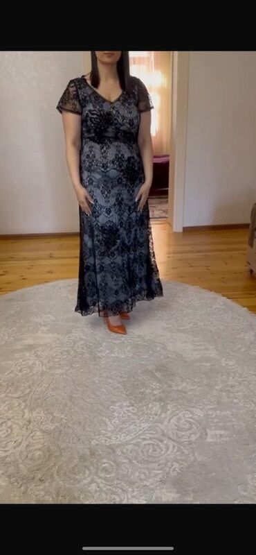 Ziyafət donları: Qadın ziyafət geyimləri paketi – 4 model 1) Gümüşü parıltılı ziyafət — 2