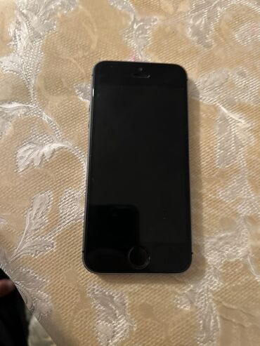 Apple iPhone: IPhone 5s, 32 GB, Qara