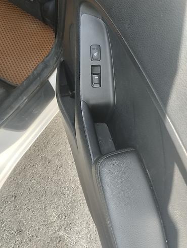 саната ю20: Kia Cerato: 2016 г., 1.6 л, Бензин, Седан — 8