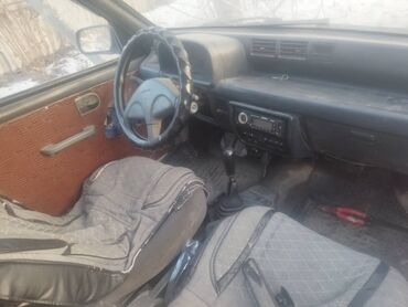 субару 5: Daewoo Tico: 1995 г., 0.5 л, Механика, Бензин, Седан