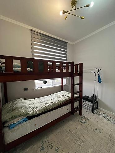 Продажа коттеджей и домов: 🏡 ПРОДАЕТСЯ БОЛЬШОЙ ДОМ 🏡 📍 Район: Сокулук 🛏 Комнат: 7 📐 Площадь — 8