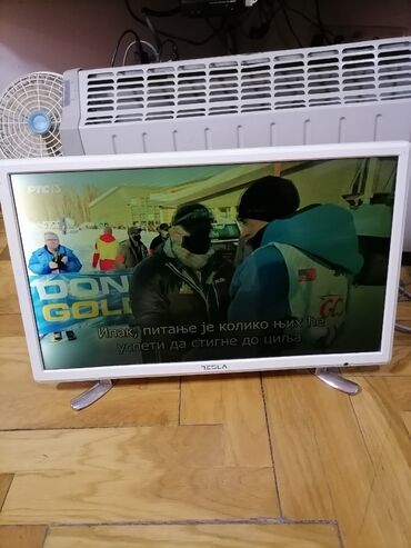 Televizori: TV TESLA Led tanki 24 inča ili 60 dijagonala ekrana ispravan sa jednom — 12