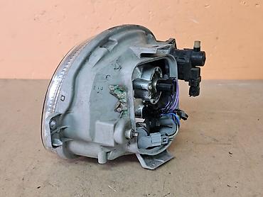 Передние фары: Передняя правая фара Renault 2002 г., Б/у, Оригинал — 5