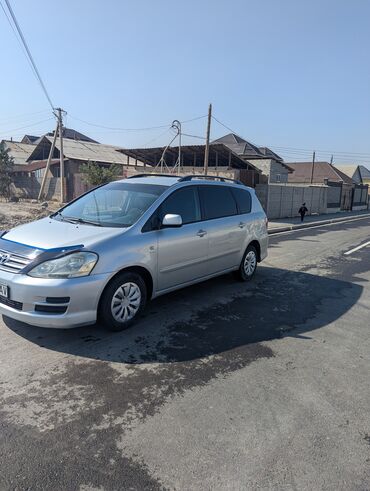 купить зикр в бишкеке: Toyota Avensis Verso: 2004 г., Механика, Бензин, Вэн/Минивэн