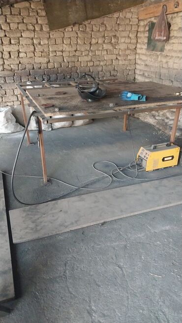 Офисные столы: Офисный стол, Новый, Нерегулируемый, Железо, Самовывоз, Платная доставка — 23