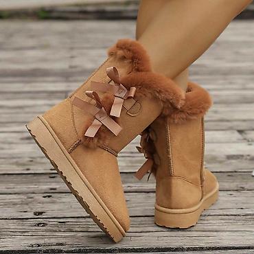 Novi model Ugg cizmica
Brojevi: 36-41
Cena:2900 dinara vzk 5 na lalafo.rs Novi model Ugg cizmica
Brojevi: 36-41
Cena:2900 dinara vzk 5