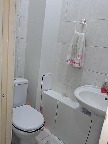 азербайджан: 3 комнаты, 61 м², 105 серия, 3 этаж, Старый ремонт — 3
