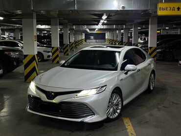 Toyota: Toyota Camry: 2019 г., 2.5 л, Автомат, Гибрид, Седан — 2