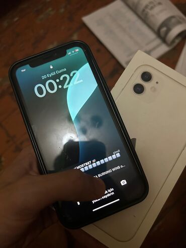 iphone 11 pro 2 ci əl: IPhone 11