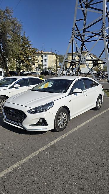 Hyundai: Hyundai Sonata: 2019 г., 2 л, Автомат, Газ, Седан — 2