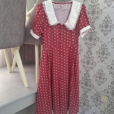 Qırmızı-ağ qaşqaldaq (polka dot) naxışlı qadın donu - Rəng və naxış