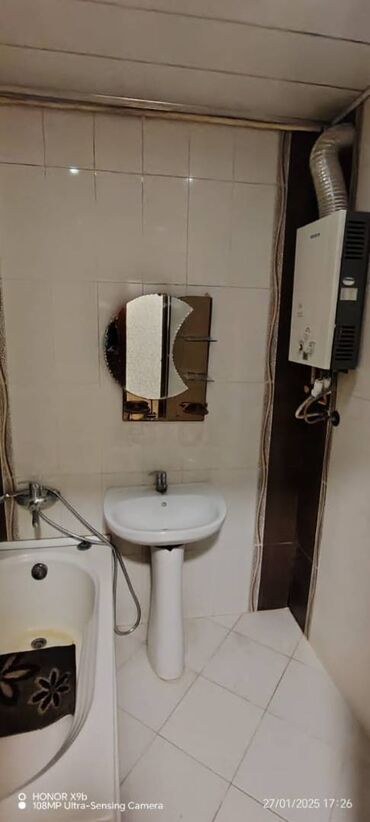 Uzunmüddətli kirayə mənzillər: Xətai rayonu, Nəsirəddin Tusi 23 küçəsində, 9 mərtəbəli binanın 1 ci -da lalafo.az — 10 Uzunmüddətli kirayə mənzillər: Xətai rayonu, Nəsirəddin Tusi 23 küçəsində, 9 mərtəbəli binanın 1 ci — 10