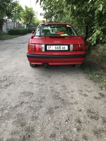 с газом метан: Audi 80: 1991 г., 1.8 л, Механика, Газ, Седан