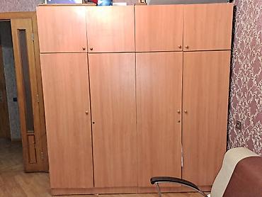 Geniş çoxbölməli geyim dolabı - Material: laminat/LDSP taxta