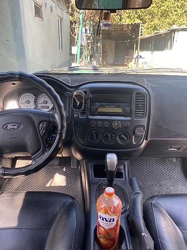 lt 45: Ford Maverick: 2005 г., 3 л, Автомат, Газ, Кроссовер — 3