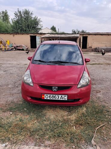 кредит на машину: Honda Jazz: 2003 г., 1.5 л, Механика, Бензин, Хэтчбэк