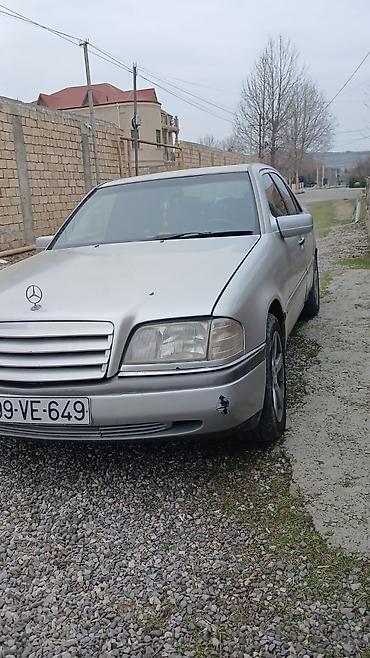 Mercedes-Benz: Mercedes-Benz C-Class (W202) sedan - Kuzov: gümüşü rəng, 4 qapı - — 1