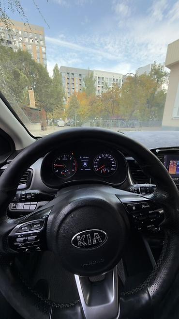 opel astra gtc: Kia Stonic: 2018 г., 1.6 л, Автомат, Дизель, Кроссовер — 8