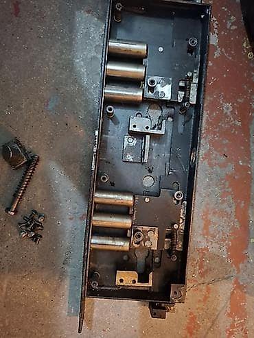 Аварийное вскрытие замков: Аварийное вскрытие замков 24/7 вскрытие замков, аварийное вскрытие — 9