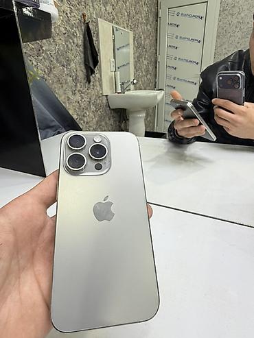 Apple iPhone: IPhone 15 Pro, Natural Titanium, Face ID — 5