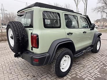 Tank: Tank 300: 2024 г., 2 л, Автомат, Бензин, Внедорожник — 6