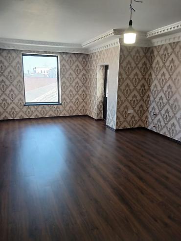 Həyət evləri və villaların satışı: Satılır: həyət evi/villa - İki mərtəbəli, sütunlu fasadlı geniş həyət — 13