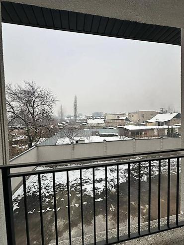 Продажа таунхаусов: Продается двухэтажный таунхаус Адрес: с. Кок-Жар, ул. Конур Осмон — 9