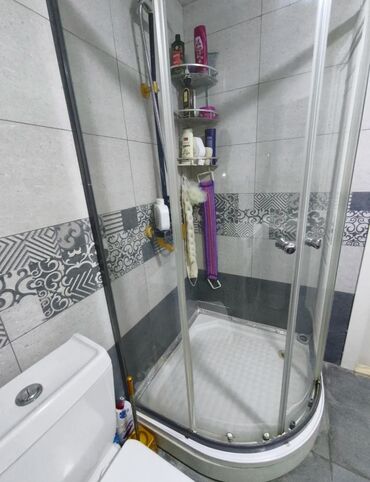 dovlet kiraye menziller: Nefciler metrosuna 10 deq mesafede 2 otaqi bina evi kiraye verilir