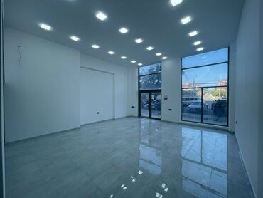 Digər kommersiya daşınmaz əmlakı: İdeal yer. Obyekt icareye verilir. Obyektin sahesi 80 kv- dır — 3