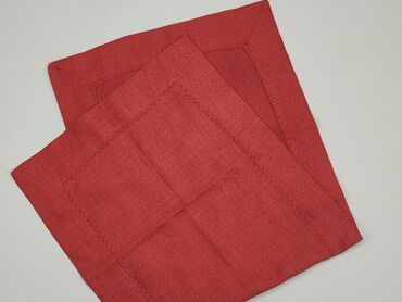 Obrusy: Obrus 90 x 38, kolor - Czerwony, stan - Idealny