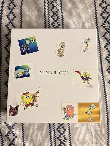 Ofis ləvazimatları: Nina Ricci dəftər və qələm dəsti(2 səyfədi yazılıb) - Brend: NINA — 1