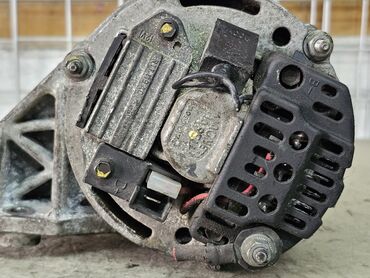 Генераторы: Генератор Renault 1994 г., Б/у, Оригинал, Германия — 8