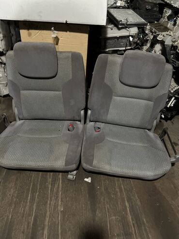 торнадо химчистка купить: Третий ряд сидений, Ткань, текстиль, Toyota 2005 г., Б/у, Оригинал, Япония