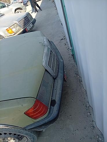 benz w213: Mercedes-Benz 190: 1983 г., 2 л, Механика, Бензин, Седан — 5