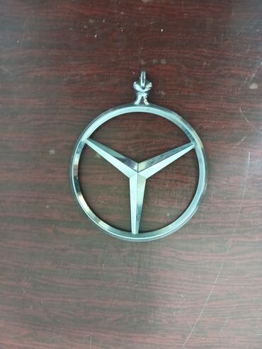 диски на мерседес w211 оригинал: Məhsul: Mercedes-Benz ön kapot/emblem asqısı Təsvir: - Korpus: xrom