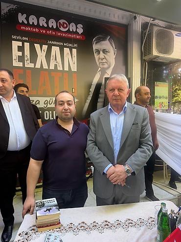 rus dilinde kitablar: İçi imzalı Elxan Elatlı kitabları satılır hamısı cəmi 20 manat — 1