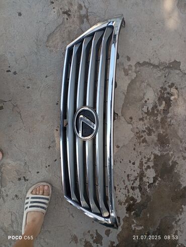 Решетки радиатора: Решетка радиатора Lexus 2008 г., Б/у, Оригинал — 2