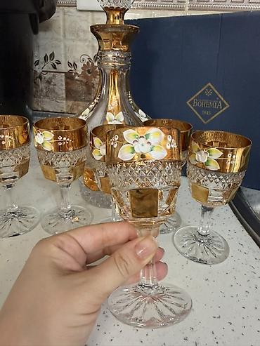sufre dekoru: Bohemia Crystal 1845 – qraf və badə dəsti - Material: Orijinal — 2