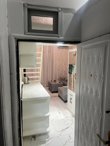 Uzunmüddətli kirayə mənzillər: Səbail rayonu, Sahil metrosu, Bəşir Səfəroğlu küçəsində, ümumi sahəsi -da lalafo.az — 14 Uzunmüddətli kirayə mənzillər: Səbail rayonu, Sahil metrosu, Bəşir Səfəroğlu küçəsində, ümumi sahəsi — 14