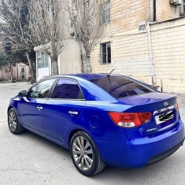 Kia: Kia Cerato: 2 l | 2009 il Sedan — 32